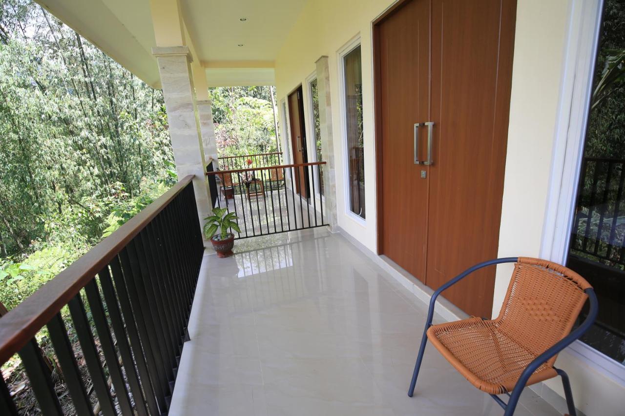 Ara Garden Inn, Accommodation, Yoga Studio & Spa Ruteng Exterior photo
