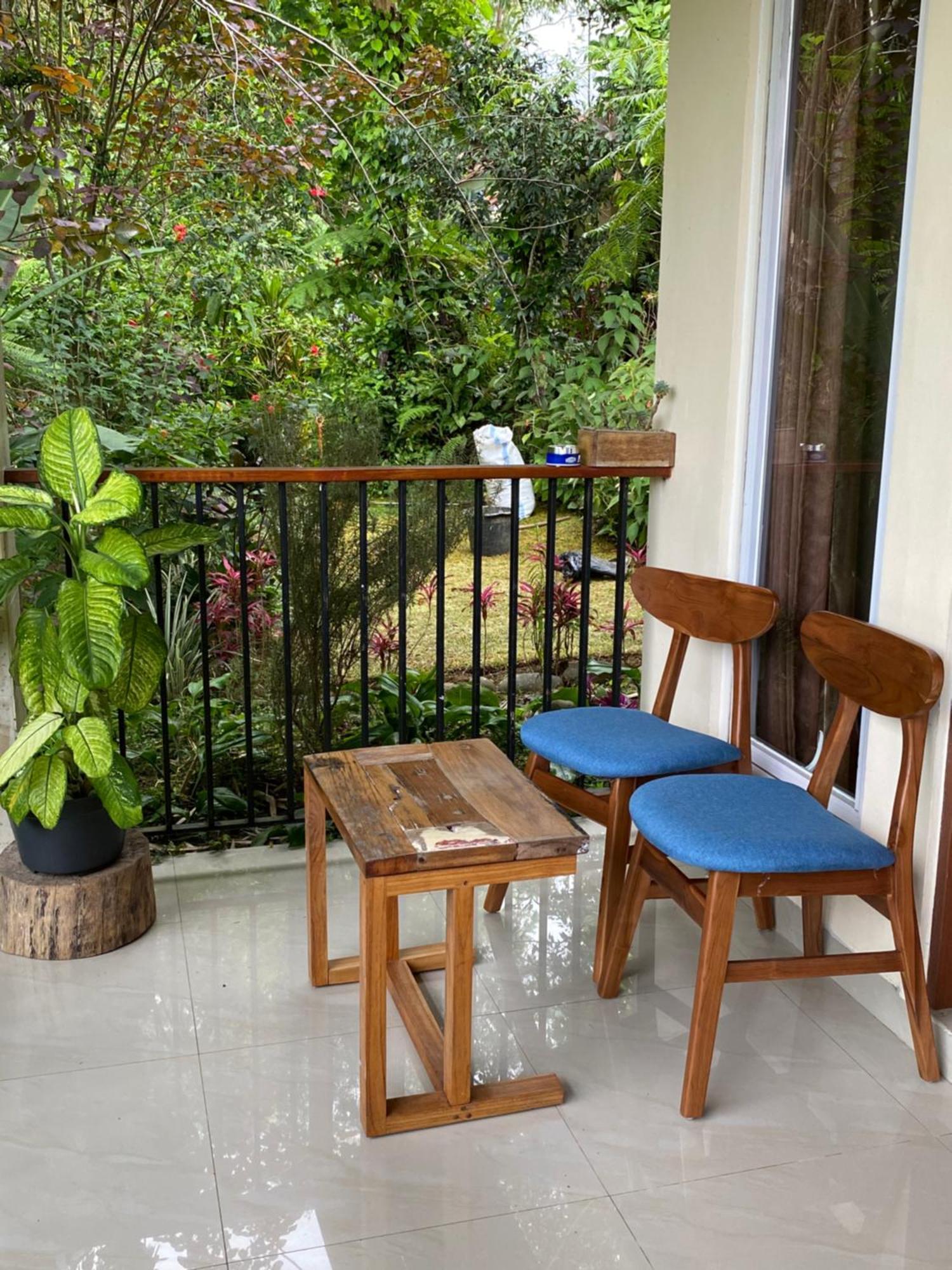 Ara Garden Inn, Accommodation, Yoga Studio & Spa Ruteng Exterior photo